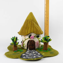 Load image into Gallery viewer, Country Felt Cottage Fairy PlayHouse - For Finger Puppets