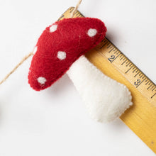 Load image into Gallery viewer, Felt Decor Red Spotted Felt Mushroom Garland