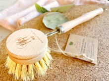 Load image into Gallery viewer, Sisal Kitchen Brush